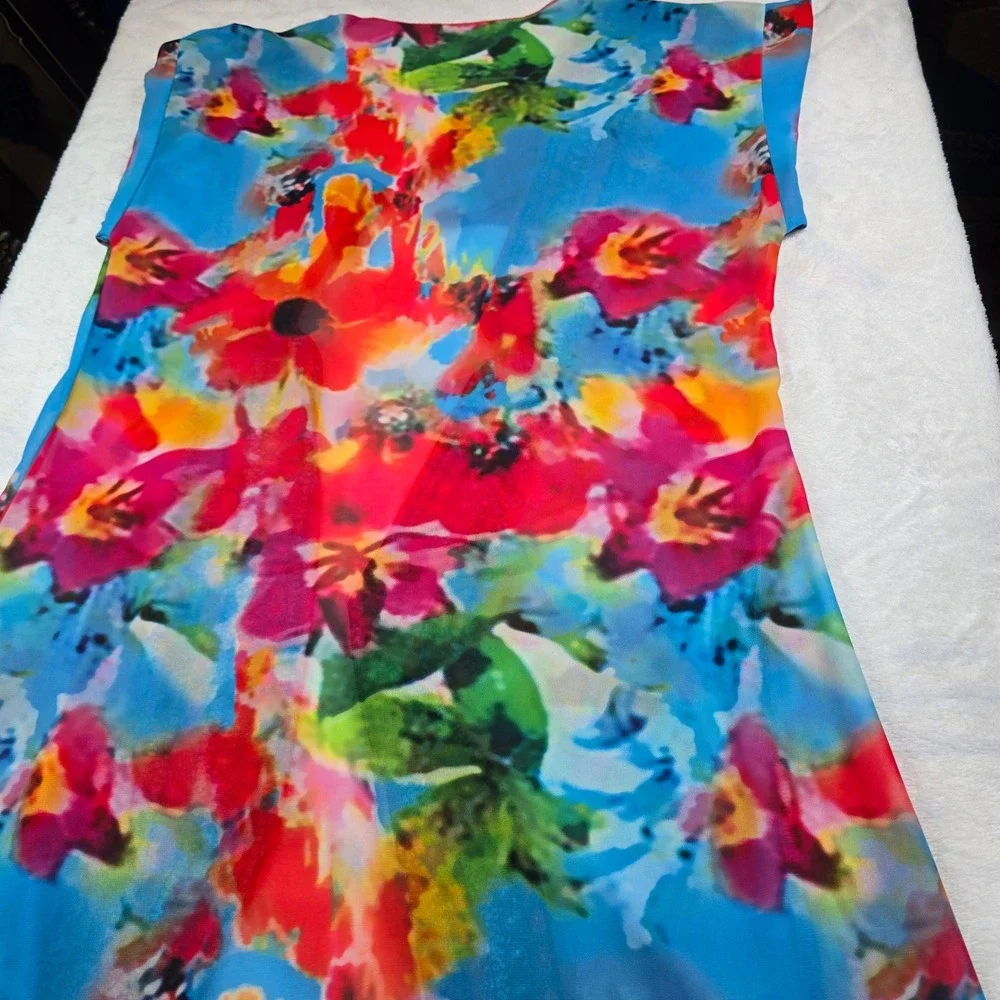 Unbranded vibrant floral